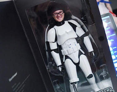 在這特別的日子裡～我要把自己送．給．你（羞）