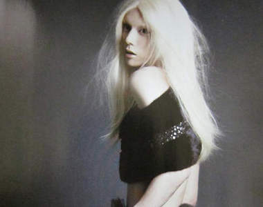 水嶋斐呂變身性感白髮魔女!日本男星的女裝永遠都看不膩啊♥