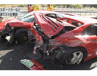 1.2億元車禍!法拉利、藍寶堅尼 14名車撞成一團(淚)