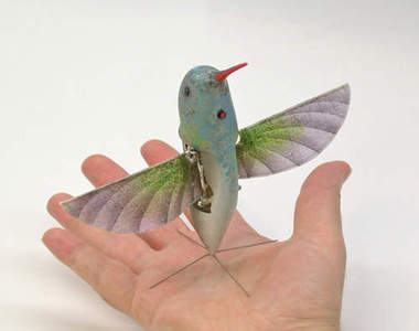 《蜂鳥》微型偵察機 潛入敵營偷看超方便