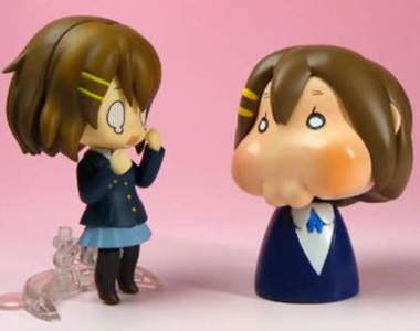 《輕音少女》平澤唯驚悚公仔 粉絲作的啦~