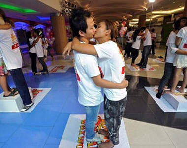 46小時24分9秒 喇舌冠軍在泰國!