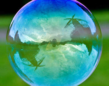 泡泡看世界 名勝古蹟轉瞬即逝