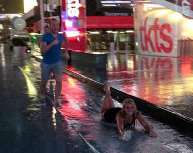 颶風襲美但大家怎麼都玩得這麼開心！？？？