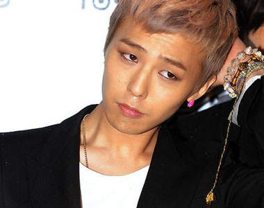 G-Dragon 坦承吸食大麻  向大眾道歉
