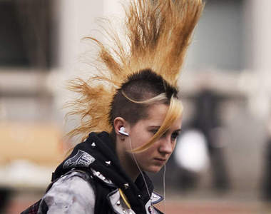 吸引女生目光的10大人氣男孩兒髮型