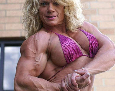 擁有超大肌肉的巨女們!!!