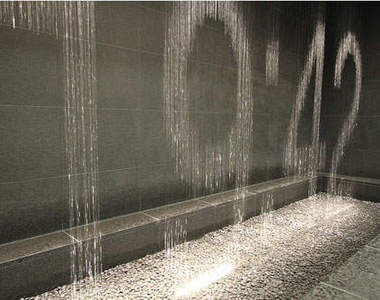 《瀑布時鐘》 水也可以看時間?!