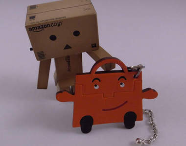 超逗趣的～台灣獨家限定 HERMES 凱莉娃娃皮革鑰匙圈