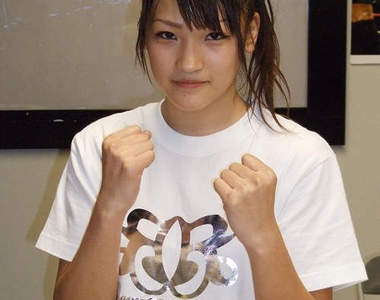 RENA 最強最美的女子格鬥家