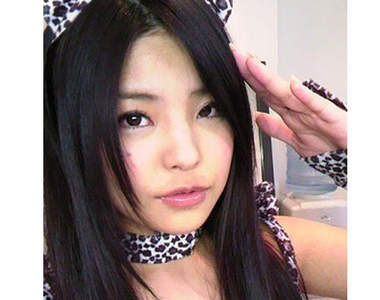 全裸吉他名人片桐えりりか　室內放煙火差點被抓走