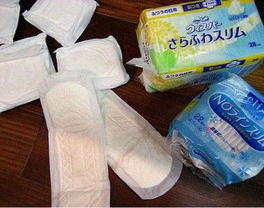 DIY阿綿飯店拖　穿出你的時尚流行（誤）