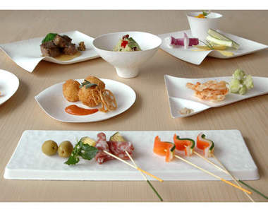 無法一眼分辨出素材的紙製餐具