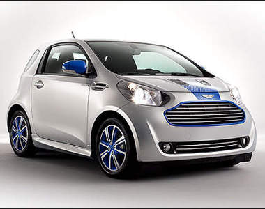 移動小豪宅 Aston Martin Cygnet & Colette 限量登場