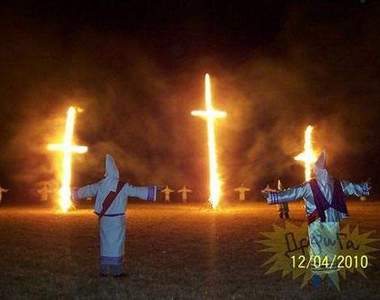 3K黨的秘密集會 燃燒吧！十字架~