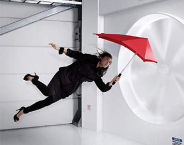 颱風來也不會開花 史上最強傘 SENZ_Umbrellas