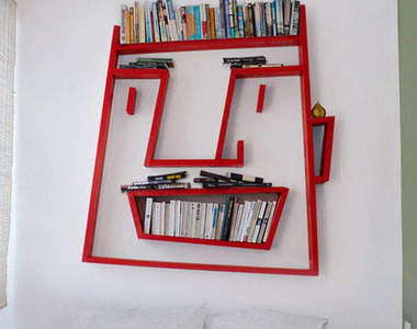 人臉書架:用書來做出頭髮、眉毛、鬍子、牙齒