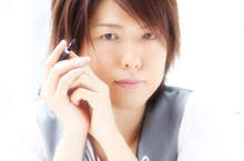 聲優 神谷浩史 與聖哥傳漫畫家 中村光 結婚 小孩都這麼大了