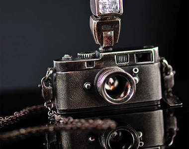 萊卡 LEICA M8 讓你掛在脖子橫著走