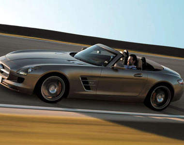 少了鷗翼式車門依舊充滿吸引力M.Benz SLS AMG Roadster