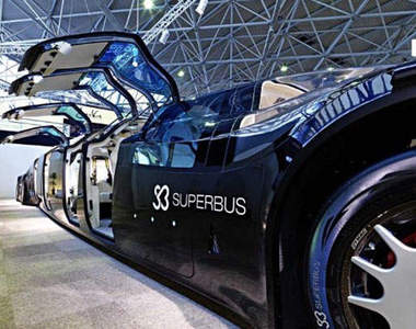 《超級巴士》時速 250km感覺超級巴...