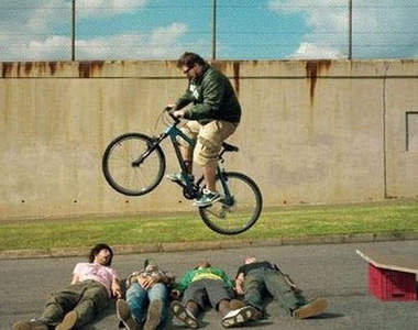 一秒後的他們到底會發生什麼事呢?!