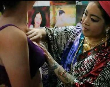 《拍打奶》泰國人氣大流行！只靠拍打就可以變大奶....