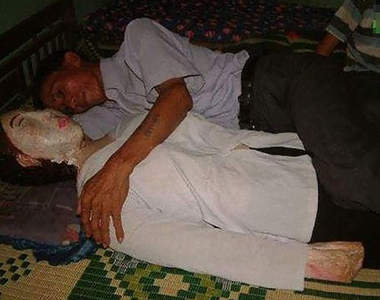 愛過頭！和妻子屍體生活了7年的越南癡情男