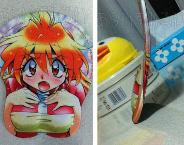 爆乳閃一邊~貧乳滑鼠墊來了!