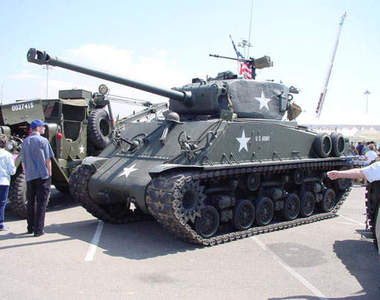 歐巴馬的重裝坦克...不是 是凱迪拉克