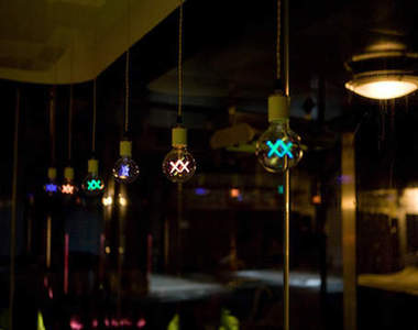 KAWS x The Standard Hotel 給你一盞明燈 XX Light Bulbs