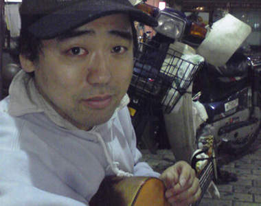 對不起我笑了～擁有天使歌聲的歐吉桑街頭藝人