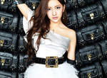 AKB48 板野友美搶先推出新單曲《Dear J》 AKB48 板野友美搶先推出新單曲《Dear J》