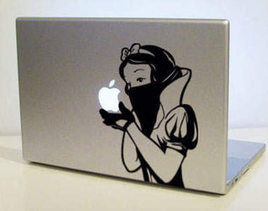 簡單才不是我要的 就是要讓我的MacBook ”有戲”