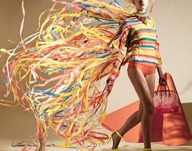 《紙禮服》不知碰上水會變怎樣？