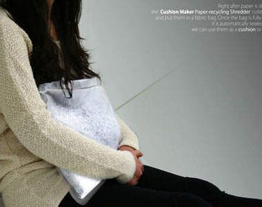 《紙屑抱枕》 垃圾都可以拿來躺了