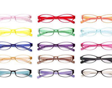 蒸氣眼鏡?!保護長時間面對電腦的眼睛《JINS PC》