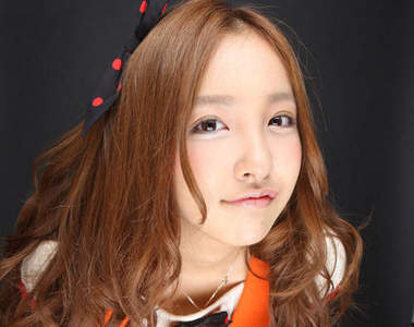 AKB48 板野友美 一閃一閃亮晶晶的素顏照
