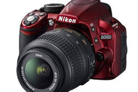 Nikon D3100亮漆版本 全球同步上市 Nikon D3100亮漆版本 全球同步上市