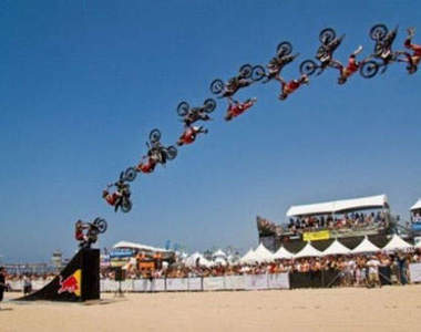 創意逐格動畫  腦力激盪比耐力