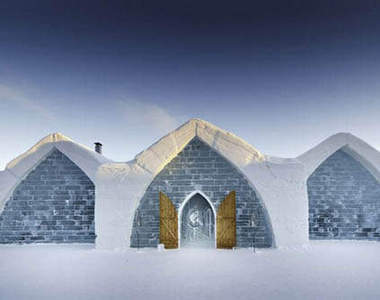 冰天雪地裡的《冰旅館》，讓你試試睡在小龍女的寒冰床上！！