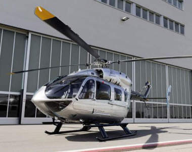 賓士直升機 Eurocopter EC145超豪華浩瀚升空