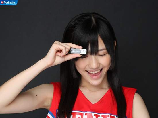 Akb48渡邊麻友衝擊的全裸寫真