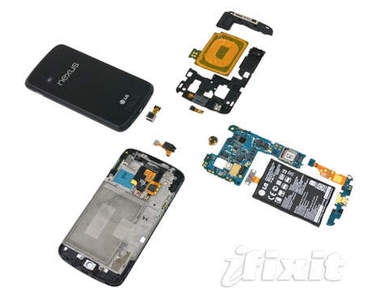 買不到《谷哥Nexus 4》 沒關係~那就幫大家拿來「分屍」洩憤吧~(誤)