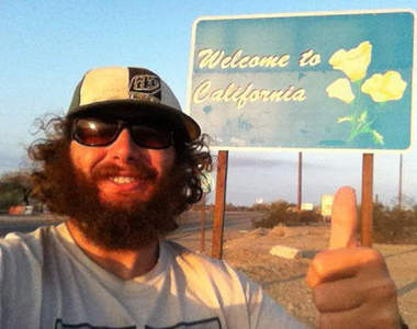 《真人版阿甘》178天用雙腳橫越美國