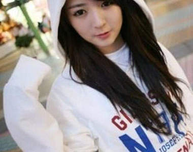 無敵正妹《卞智英》再進化~從美人變成外星人ლ(ﾟдﾟლ)？