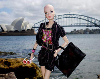 《光頭芭比》Facebook發起為癌症病患製作芭比活動！