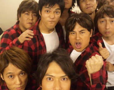 《B`z軍團》下次加個模仿松本孝弘彈吉他的人嘛～♥