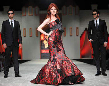 俄羅斯美女間諜《安娜查普曼》上得了T台進得了臥房