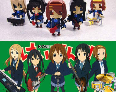 用樂高拼成的《K-ON!輕音部》少女 ♪